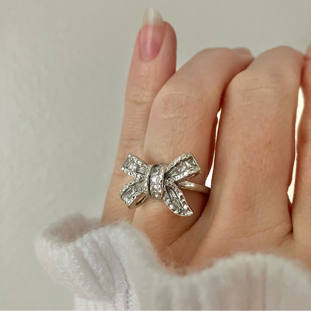 Silver Rhinestone Bow Glam Ring Girlhoodcore Coquette Femme Platinum Sparkly - Picture 12 of 12